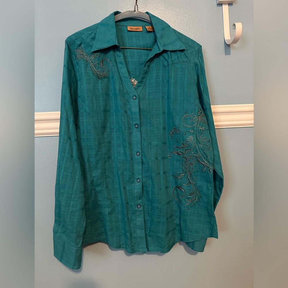 Women’s wrangler western shirt